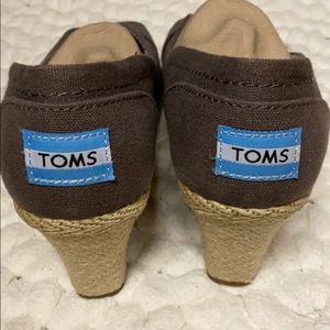 Toms Wedges